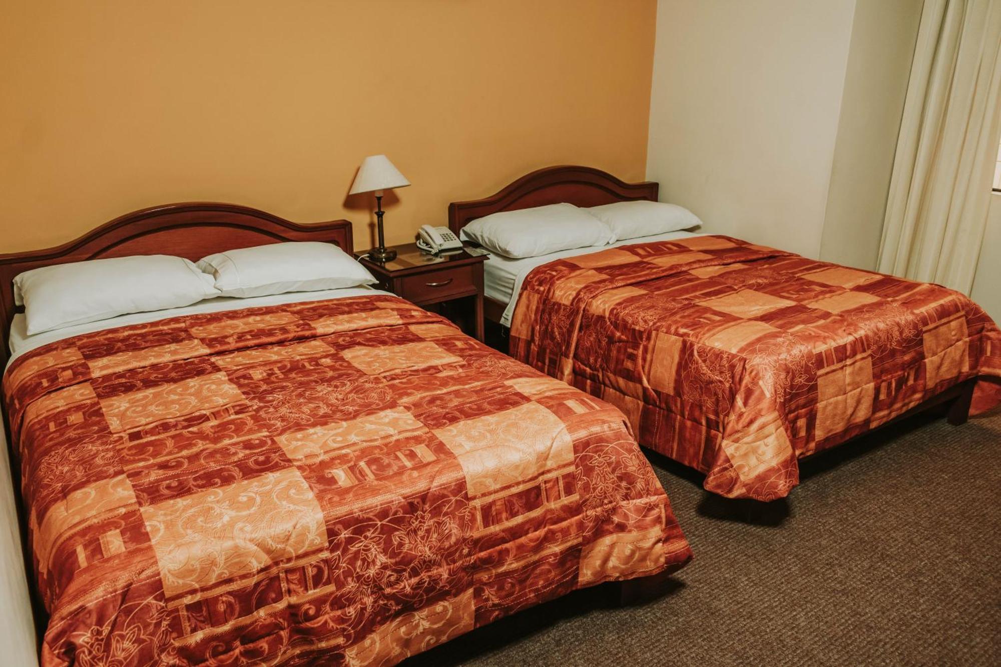 Hotel Sierra Dorada Аякучо Экстерьер фото