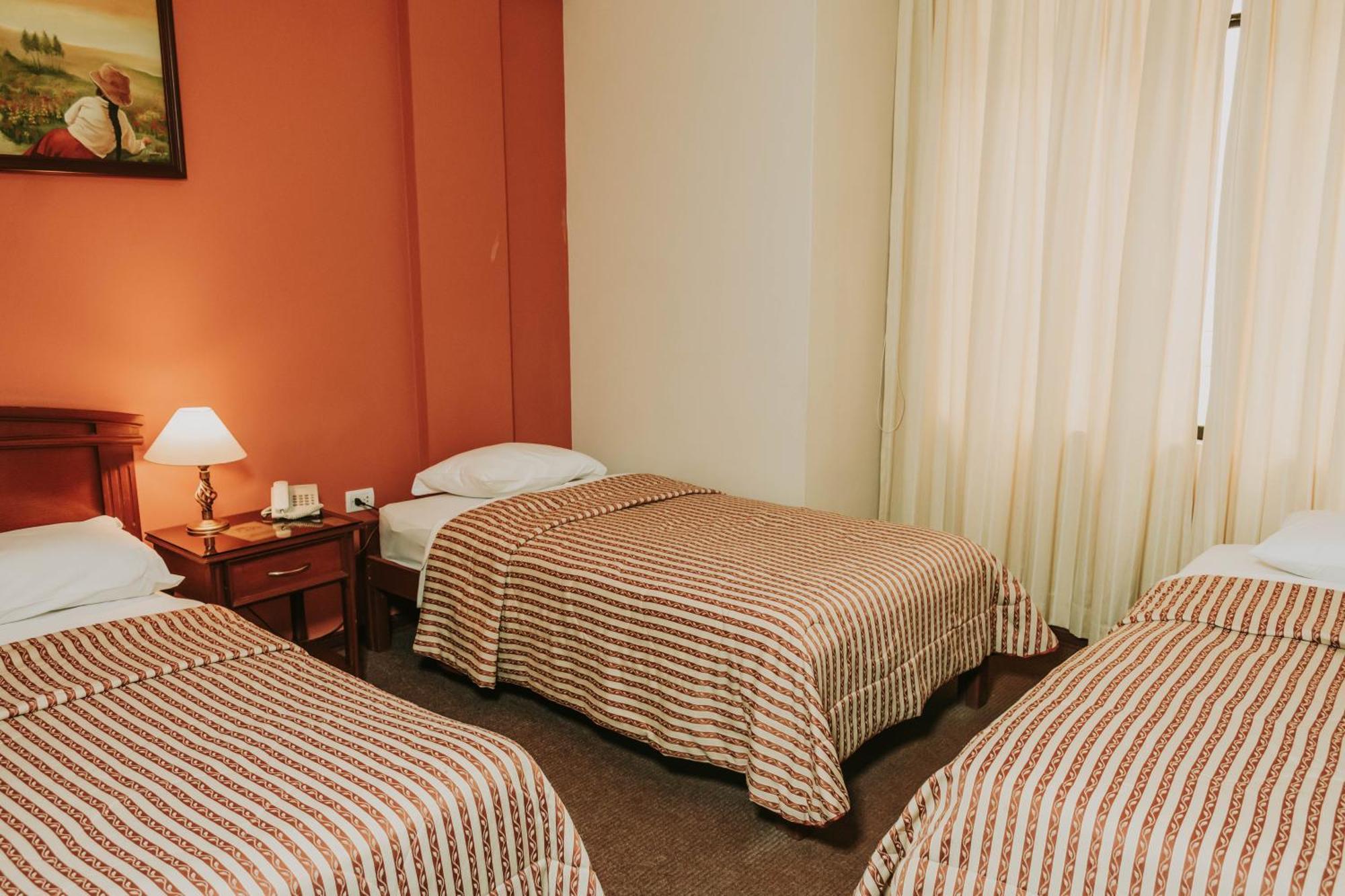 Hotel Sierra Dorada Аякучо Экстерьер фото