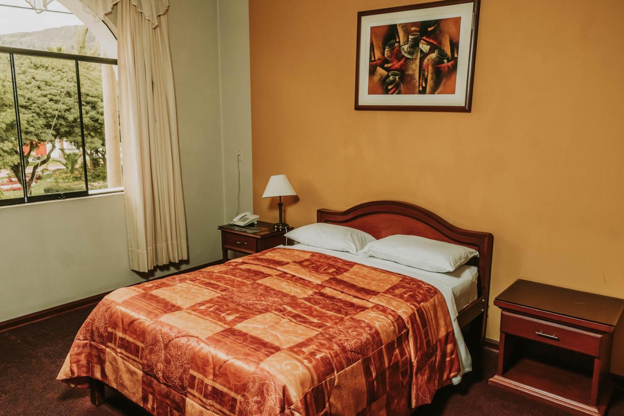 Hotel Sierra Dorada Аякучо Экстерьер фото
